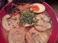 「焼豚ラーメン（替玉無料）850円」@大分宝来軒の写真