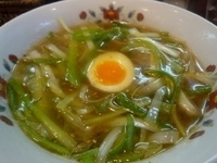 「ネギらーめん（700円）」@ラーメン寺子屋 麺倶楽部の写真