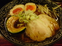 「こってり醤油しろ八麺」@旬麺しろ八の写真