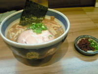 「濃厚和風エビ辛し中華そば…750円」@中華そば・つけそば 浜屋 我孫子店の写真