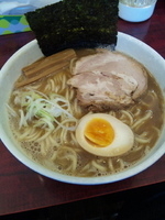 「一鶴ラーメン大盛り」@麺家 一鶴の写真