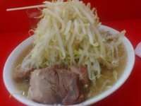 「ラーメン ヤサイ ニンニク」@ラーメン二郎 松戸駅前店の写真