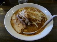 「魚介とんこつらーめん・太麺」@円熟屋 昭和店の写真