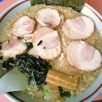 「みそチャーシューめん（麺カタメ・アブラ多め）￥800→土曜日オー」@ラーメンショップ 東大室店の写真