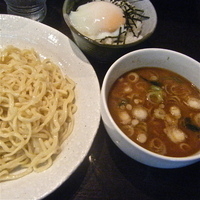「Aセット（つけ麺醤油だれ+温玉ごはん ￥800）」@つけめん 若葉の写真