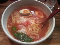 「味付玉子入りトマト麺」@麺屋 天の写真