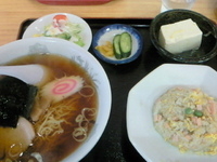 「ラーメン・半チャーハンセット（750円）」@中華そば 友楽の写真