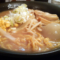 「味噌ラーメン ￥750 + 大盛￥100 +味玉クーポン」@北の大草原 四谷店の写真