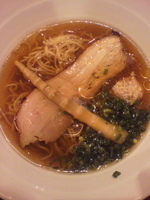 「醤油らあめん￥750」@らあめん元の写真