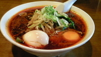 「台湾風激辛ラーメン+味玉」@ばんくるラーメンの写真