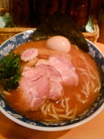 「得ラーメン中盛り【900円】」@らーめん文蔵の写真