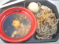 「「気むずかし家」石臼焼き麺+とりぷる（ぜんぶのせ）」@大つけ麺博 2009の写真