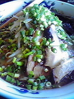 「黒てり750円（+大盛り150円）」@麺屋はじめの写真