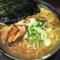 「しょうゆらあめん 950円」@稲荷の写真