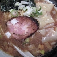 「煮干ラーメン￥750」@すごい煮干ラーメン凪 新宿ゴールデン街店 本館の写真