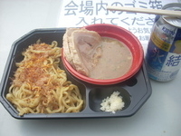 「「ジャンクガレッジ」まぜつけ+子豚」@大つけ麺博 2009の写真