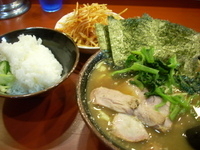 「ラーメン 辛ねぎ ライス」@家系総本山 ラーメン吉村家の写真