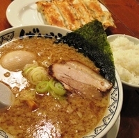 「ばんから+クーポン棒餃子+クーポン味玉+白メシサービス」@東京豚骨拉麺 ばんから 熊谷店の写真