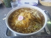 「ワンタンメン（大盛り）」@東京らぁめんちよだの写真