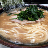 「ラーメン￥700 + 大盛り￥100」@神田ラーメン わいず 神田本店の写真