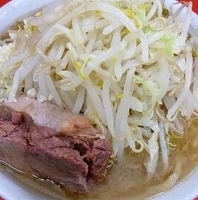 「ラーメン（ニンニク+野菜ちょい増し）」@ラーメン二郎 松戸駅前店の写真