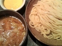 「濃厚チーズソースつけめん（980円）」@三ツ矢堂製麺 高田馬場店の写真