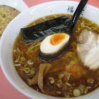「Aセット（正油ラーメン+半チャーハン） 900円」@福実 本店の写真