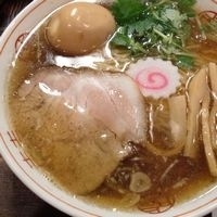 「しょうゆラーメン + 味付玉子」@泪橋の写真