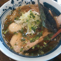 「外房風潮醤油らーめん500円【1周年記念サービス】」@麺処まるわの写真