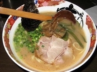 「らーめん 700円」@七志 とんこつ編 上野店の写真