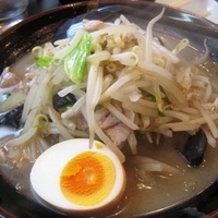 「タンメン + 餃子 + ビール 500円（ランチサービス）+40」@アカハナラーメン 小手指店の写真