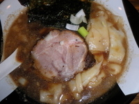 「煮干ラーメン（750円）」@すごい煮干ラーメン凪 新宿ゴールデン街店 本館の写真