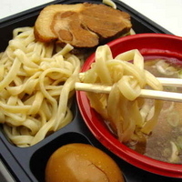 「BASSO ドリルマン R30 800円 + 味付け玉子 100」@大つけ麺博 2009の写真
