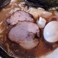 「特製煮干ラーメン」@すごい煮干ラーメン凪 新宿ゴールデン街店 本館の写真