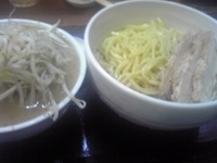 「味噌つけめん（大盛）+チャーシュー+野菜大盛+ニンニク多め」@味噌麺処 花道庵の写真