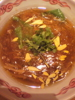 「北京フカヒレ煮込み麺￥880+ライス（サービス）」@中華麺ダイニング 鶴亀飯店の写真