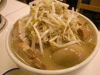 「味玉味噌ラーメン 野菜増し ニンニク別皿 ￥850」@味噌麺処 花道庵の写真