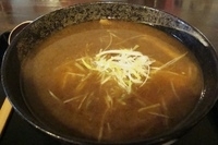 「中華そば+煮玉子 【650円+100円】」@もちもちの木 新宿店の写真