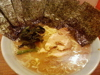 「のり増しラーメン（硬め）」@横浜家系ラーメン やややの写真