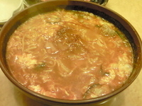 「カルビラーメン(735円)」@炭火焼しちりん 柏東口店の写真