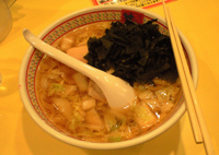 「わかめラーメン」@どうとんぼり神座 心斎橋店の写真