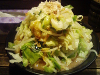 「いまさら二郎 （ニンニク少々） （本日の限定） 750円」@喜元門 本店の写真