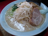 「ラーメン（脂多め、麺固め）+もやし」@ラーメンショップ幸手 金田亭の写真