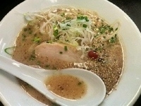 「平九郎ラーメン（硬さ;パリカタ、スープ;濃い目、油;普通）+替玉」@平九郎Rの写真