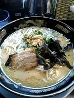 「我流風ラーメン大盛（750円）+白ごはん」@かごしまらーめん我流風 秋葉原駅 昭和通り口店の写真