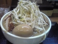 「味玉味噌ラーメン（大盛）+メンマ+野菜大盛+ニンニク多め」@味噌麺処 花道庵の写真