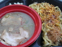 「【ジャンクガレッジ】 ませつけ￥800 子豚￥200」@大つけ麺博 2009の写真