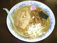 「中華そば中（240g）」@東池袋大勝軒 ROZEOの写真