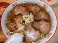 「特肉中華（900円）大盛（100円）」@めでたいやの写真