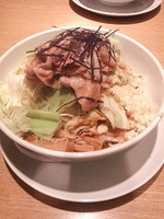 「三段バラ（大盛）+ニンニク」@麺屋 白神の写真